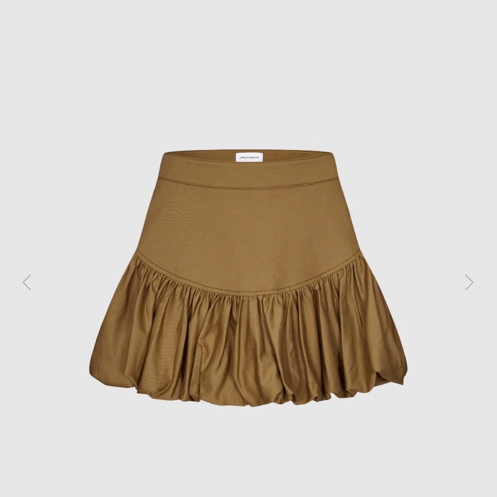 Khaki mini bubble skirt.
